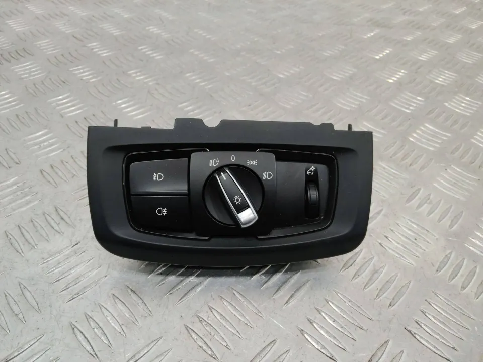 Переключатель света BMW X5, 2015 г.
