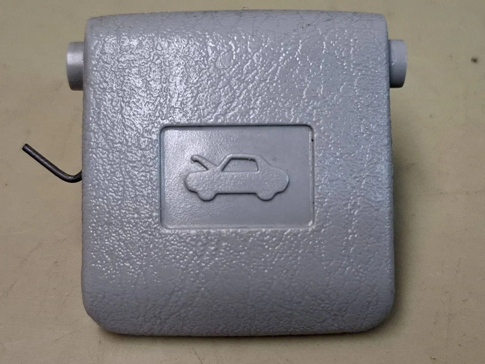 Ручка открывания капота Toyota Camry, 2009 г.