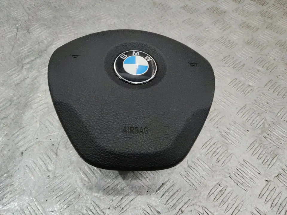 Подушка безопасности водителя BMW 1 серии, 2011 г.