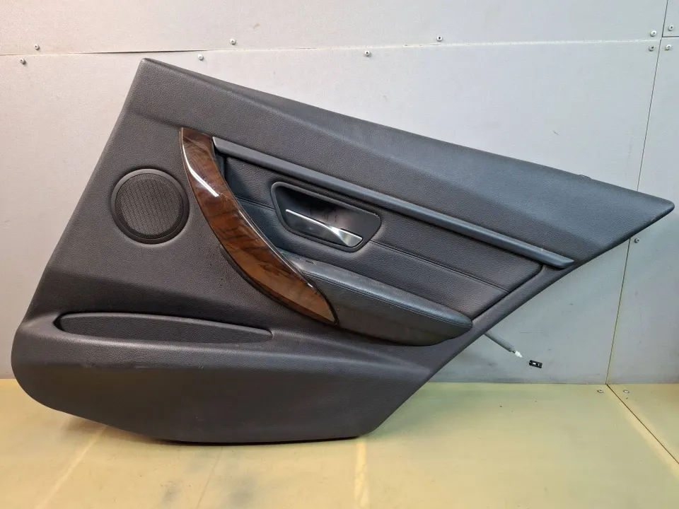 Обшивка двери задней правой (дверная карта) BMW 3 серии, 2013 г.