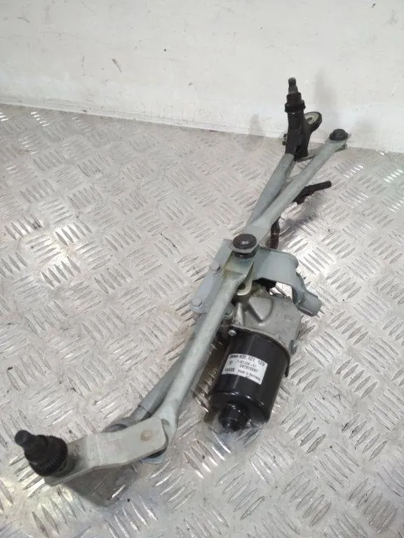 Механизм стеклоочистителя (трапеция дворников) BMW 1 серии, 2008 г.