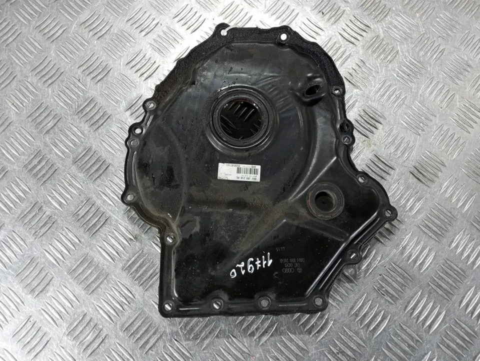 Крышка двигателя передняя Audi A4, 2007 г.