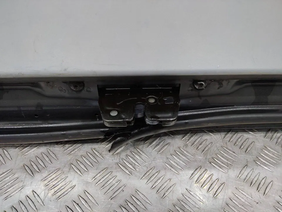 Замок багажника BMW X5, 2004 г.
