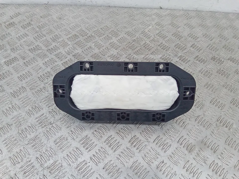 Подушка безопасности пассажира Land Rover Range Rover Sport, 2019 г.
