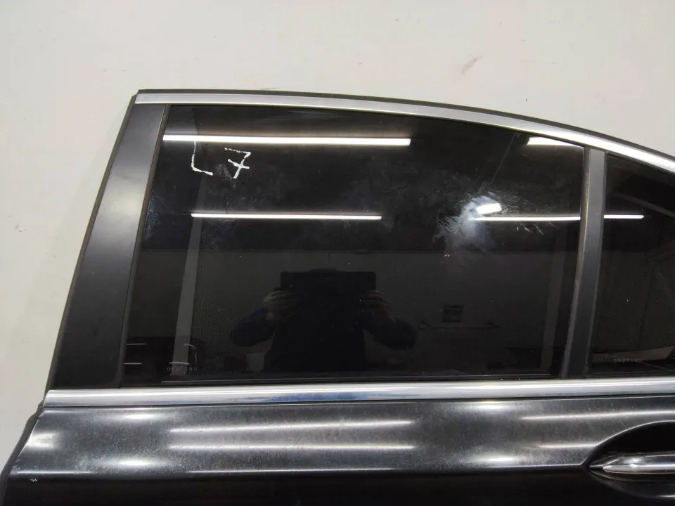 Стекло двери задней левой BMW 7 серии, 2012 г.