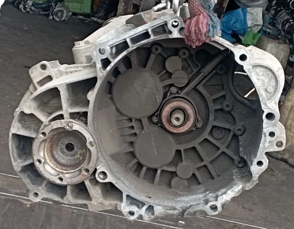 КПП механическая (МКПП) Audi A3, 2012 г.