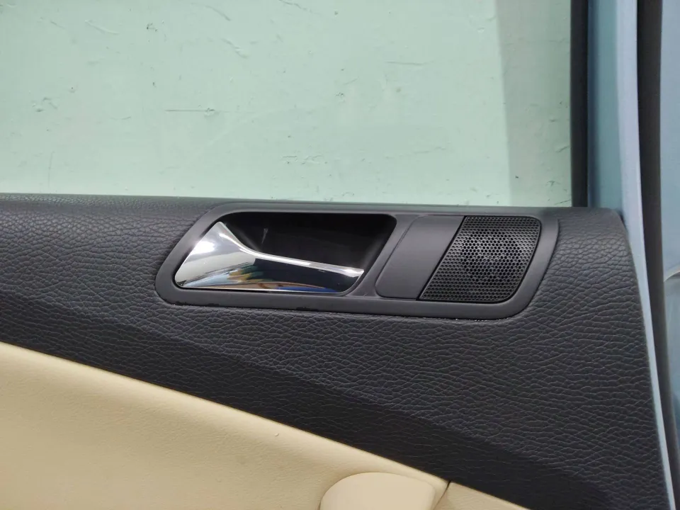 Ручка внутренняя задняя левая Volkswagen Passat, 2007 г.