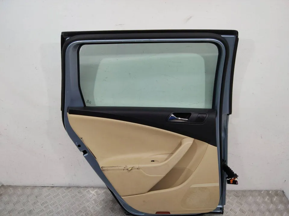Стеклоподъемник электрический задний левый Volkswagen Passat, 2007 г.