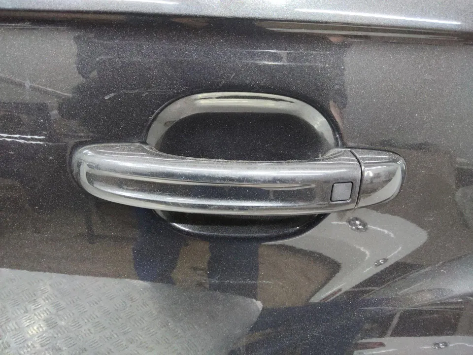 Ручка наружная задняя левая Audi Q7, 2008 г.