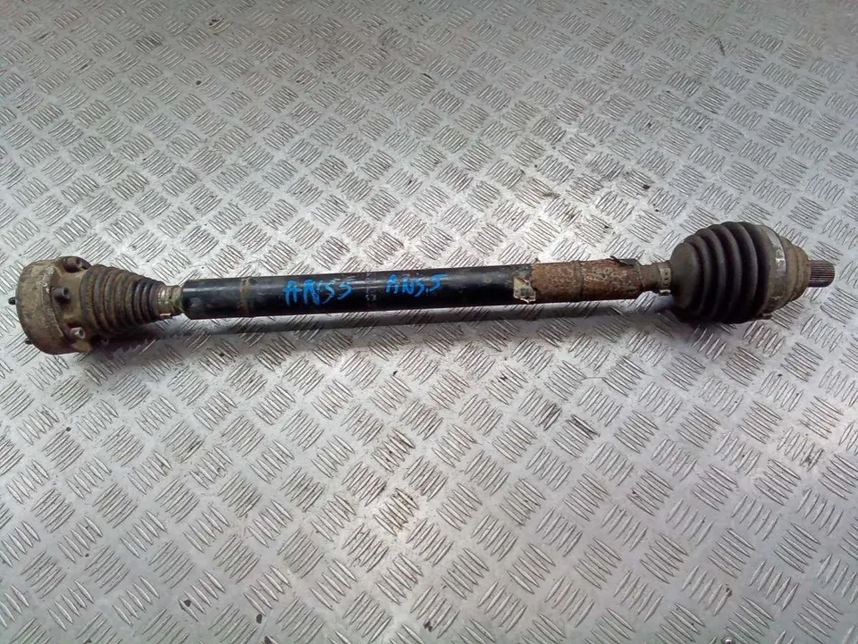 Полуось задняя (приводной вал, ШРУС) Volkswagen Passat, 2010 г.