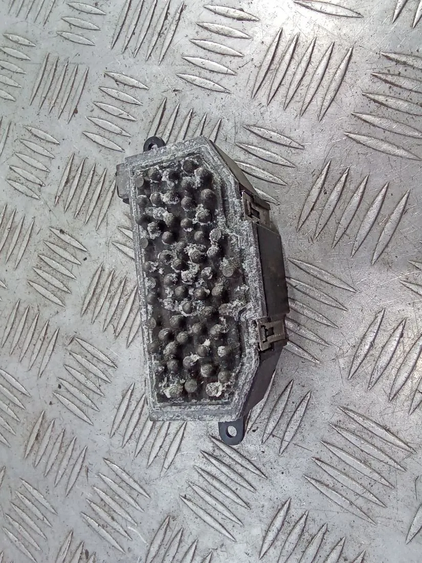 Сопротивление печки Volkswagen Passat CC, 2008 г.