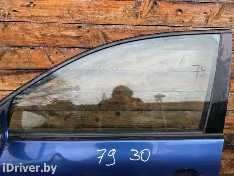Стекло двери передней левой Volkswagen Passat, 1997 г.