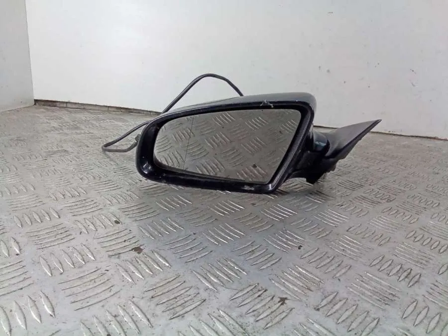 Зеркало наружное левое Audi A4, 2002 г.