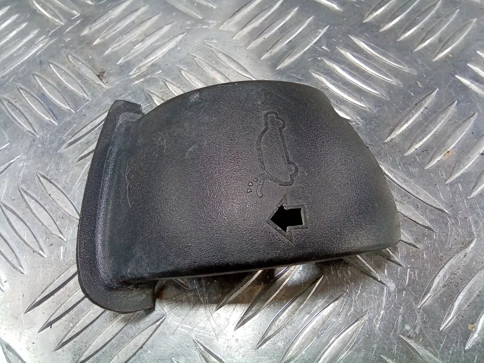 Накладка двери (крышки) багажника Audi A4, 2003 г.