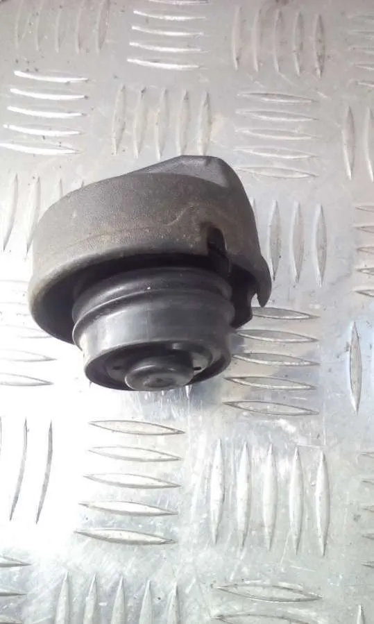 Пробка топливного бака Audi A4, 1997 г.