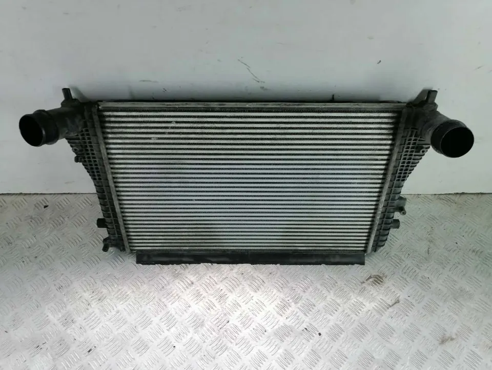 Интеркулер Volkswagen Passat, 2012 г.