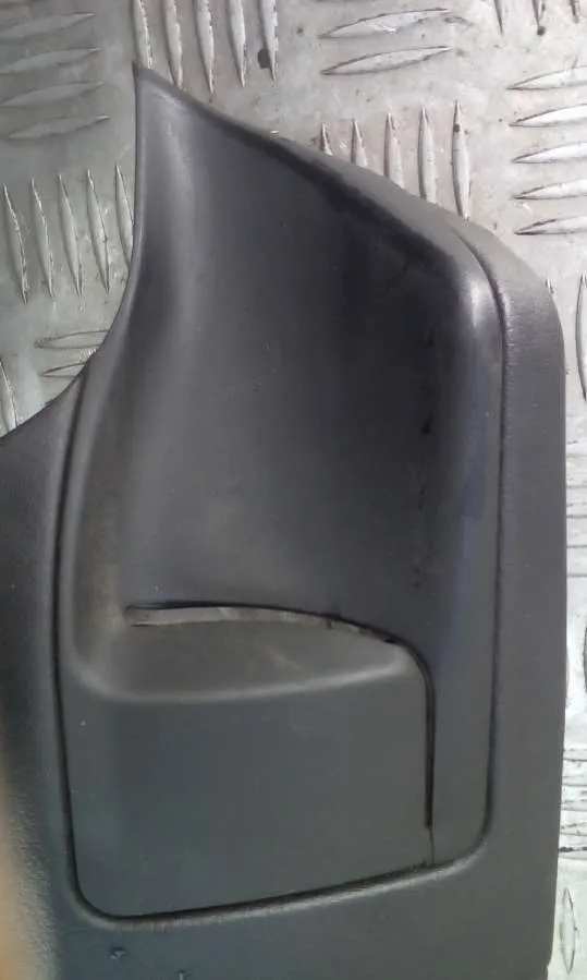 Пластик салона Audi A6, 2002 г.