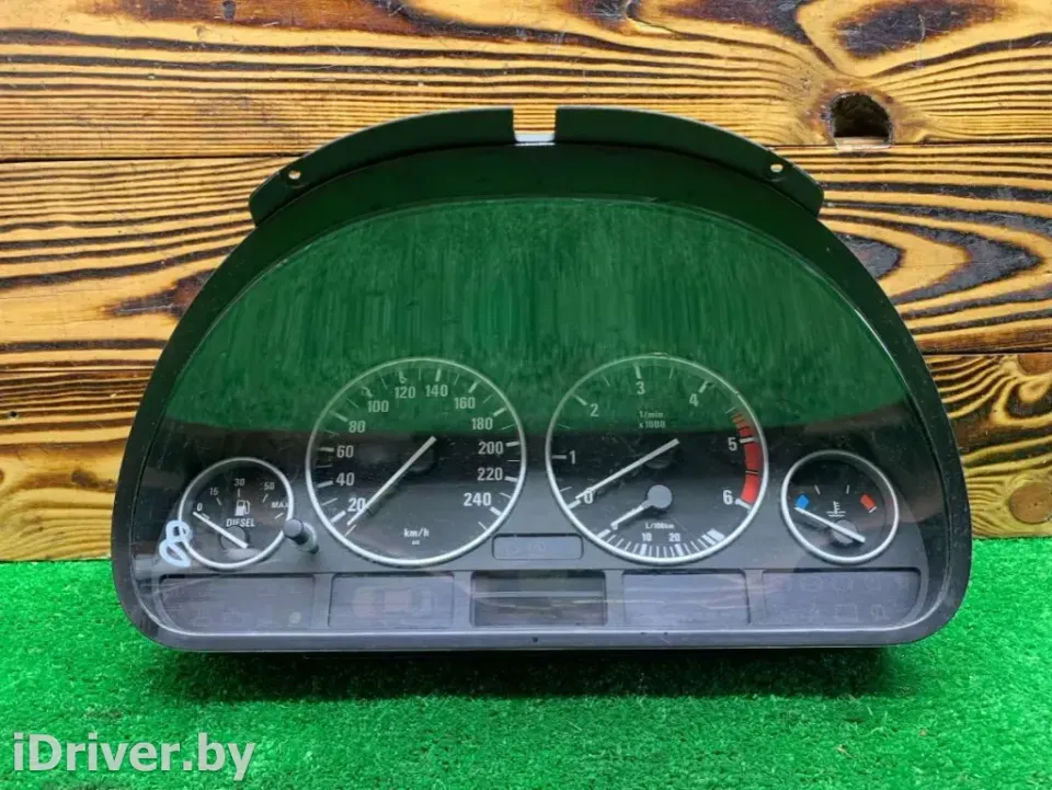Щиток приборов (приборная панель) BMW 5 серии, 2002 г.