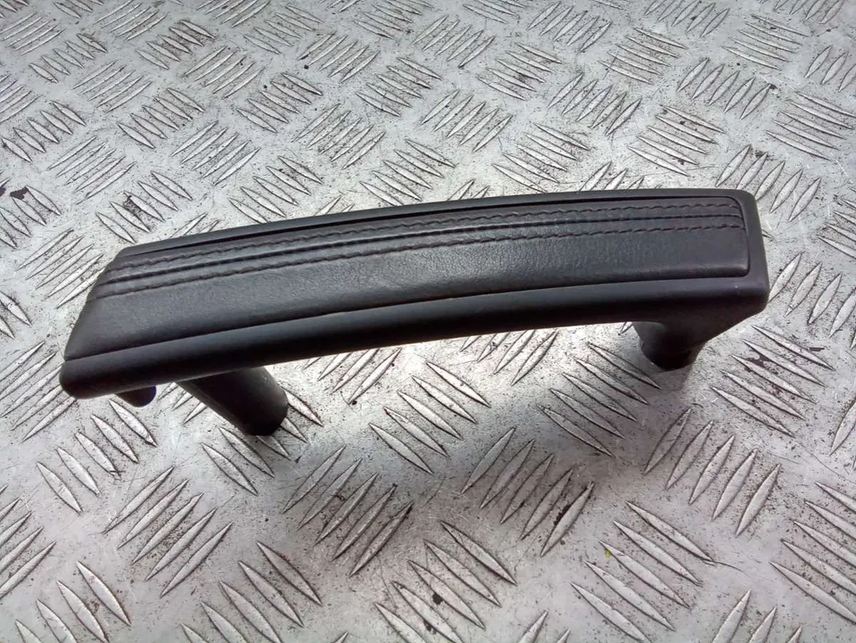Ручка внутренняя задняя правая Volkswagen Touareg, 2008 г.