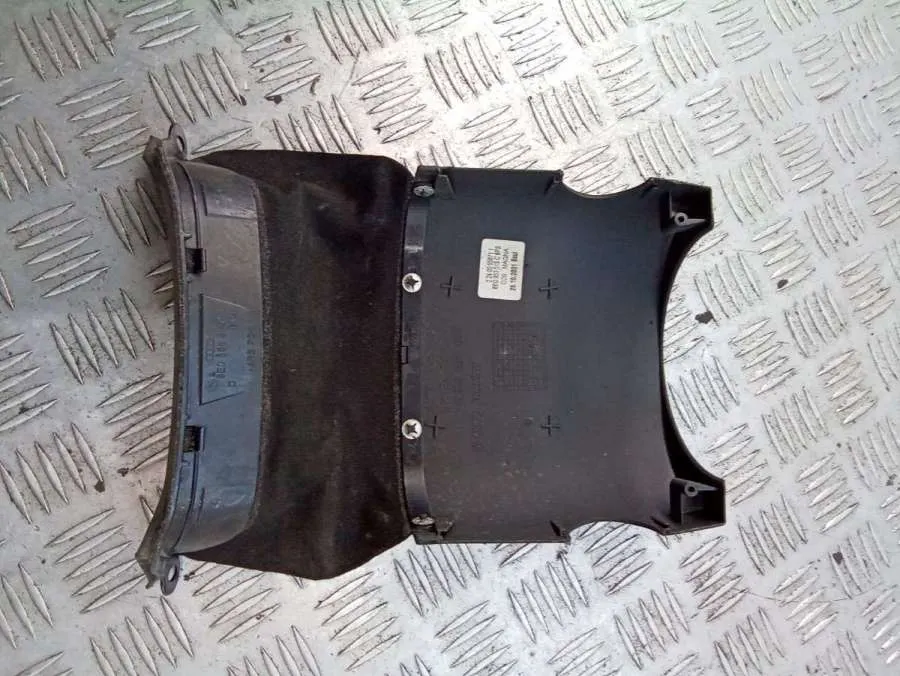Кожух рулевой колонки Audi A4, 2002 г.
