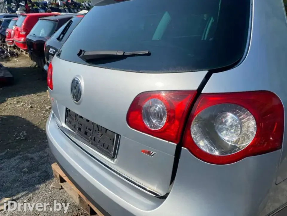 Щеткодержатель задний Volkswagen Passat, 2005 г.