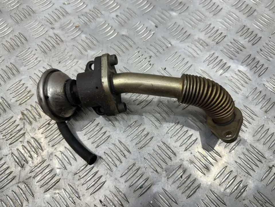 Клапан EGR Audi 100, 1993 г.