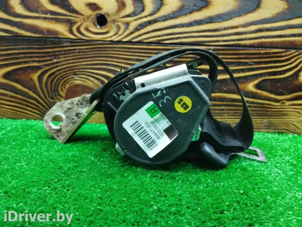 Ремень безопасности задний правый Volkswagen Golf, 2005 г.