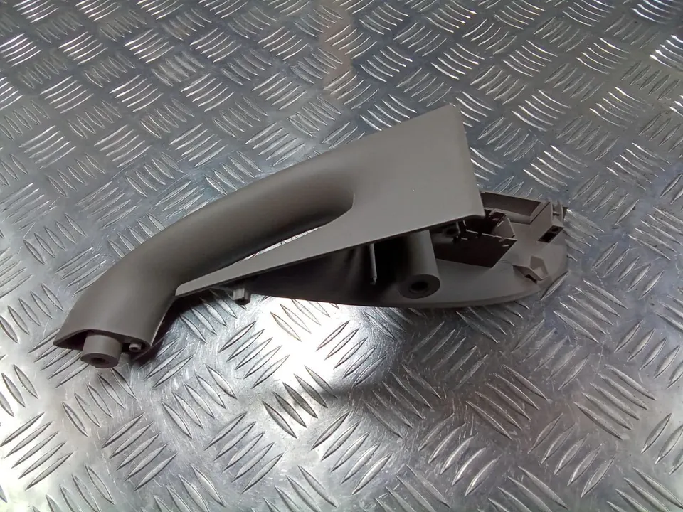 Ручка внутренняя передняя правая Volkswagen Passat, 2007 г.