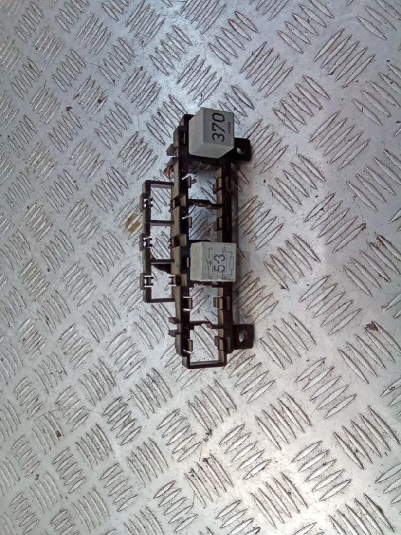 Блок реле Audi A4, 2002 г.