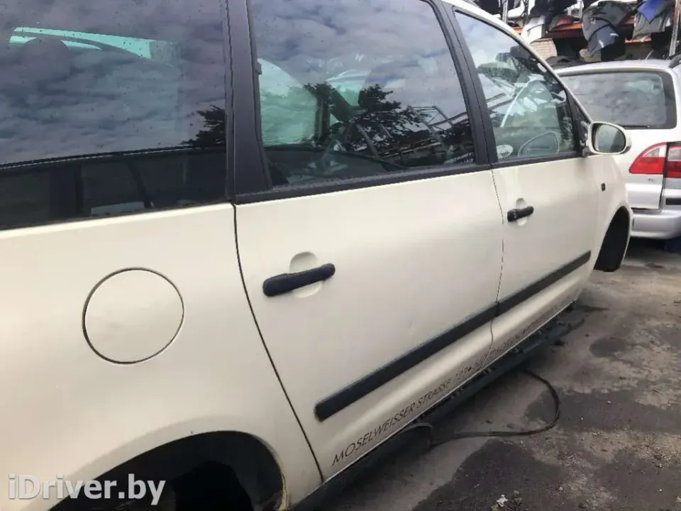 Дверь задняя правая Volkswagen Sharan, 2007 г.