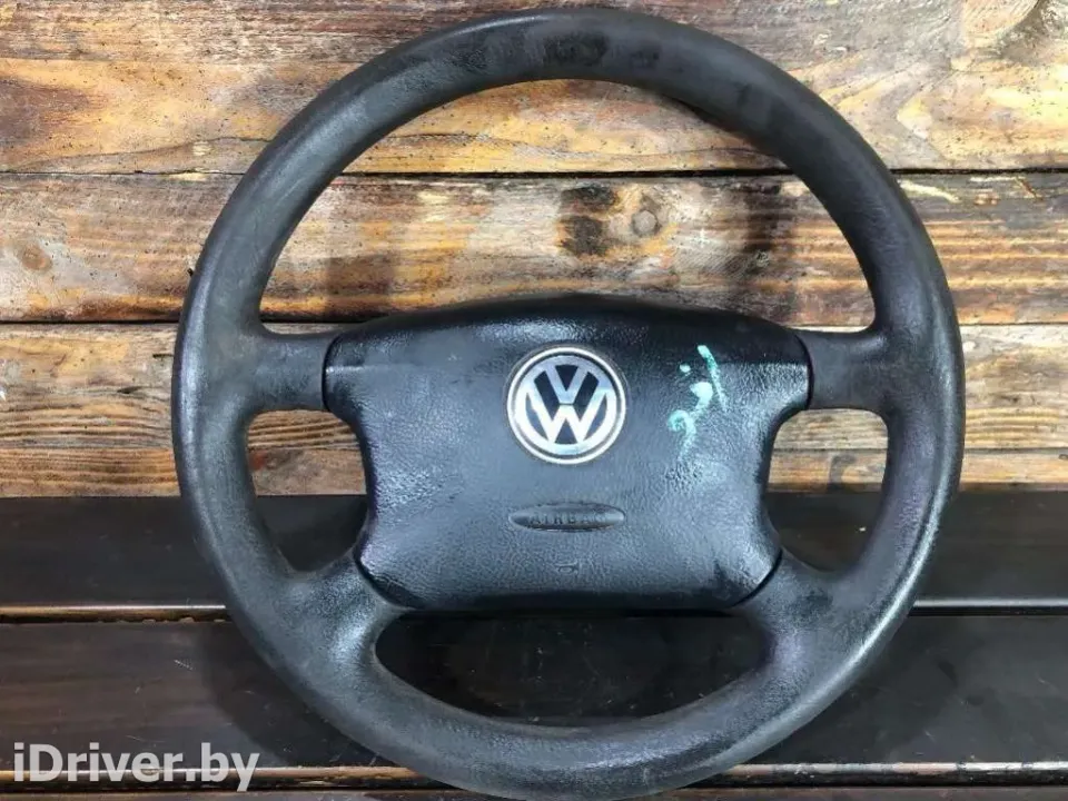 Руль Volkswagen Passat, 1997 г.