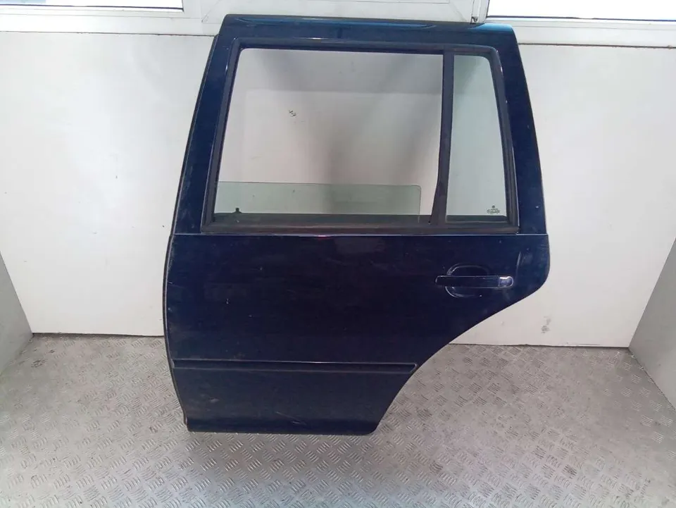 Дверь задняя левая Volkswagen Golf, 1999 г.