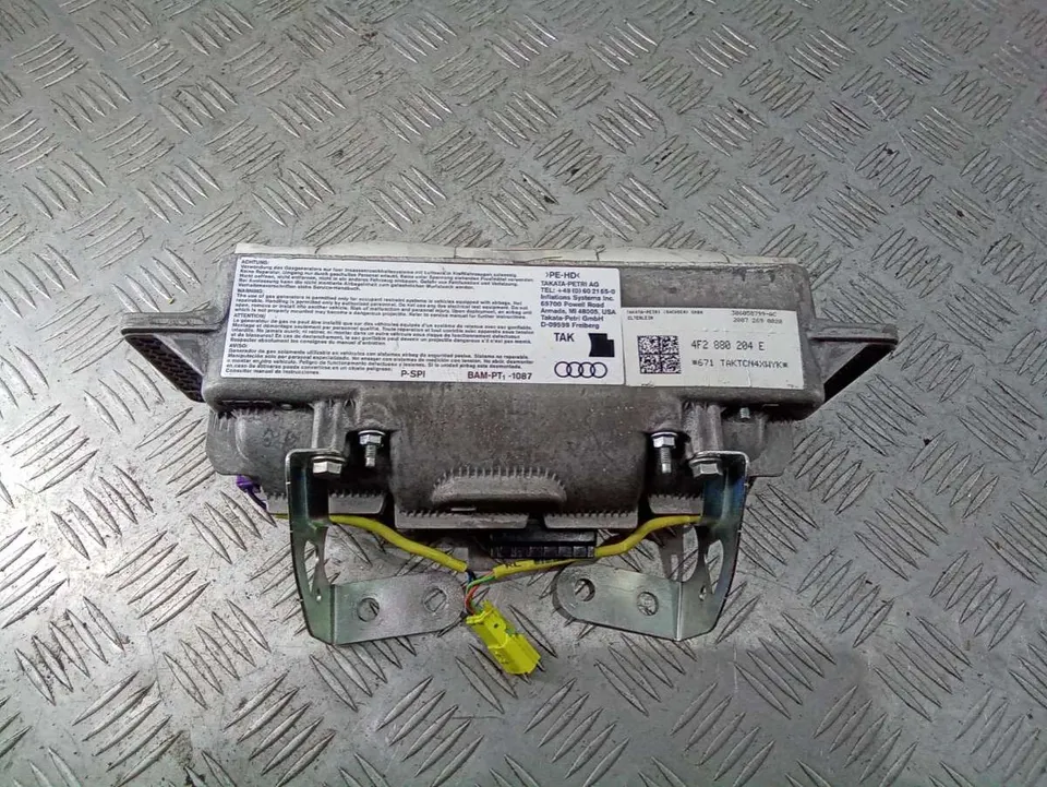 Подушка безопасности пассажира Audi A6 allroad, 2007 г.