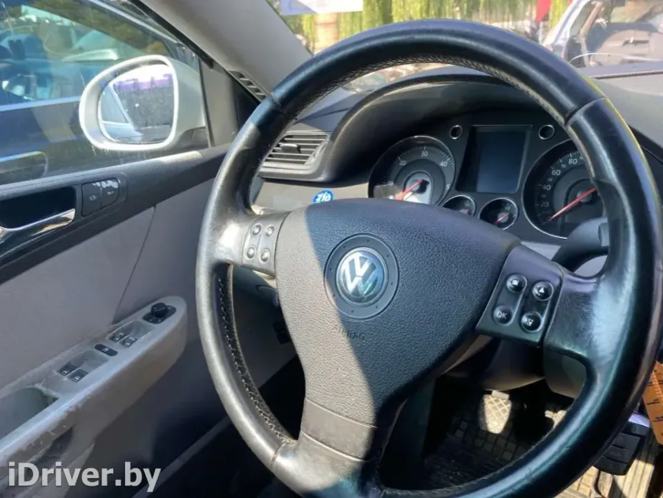 Рулевая колонка Volkswagen Passat, 2005 г.