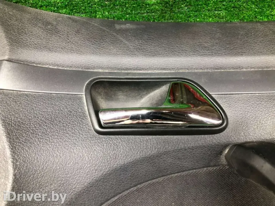 Ручка внутренняя передняя правая Volkswagen Touran, 2005 г.