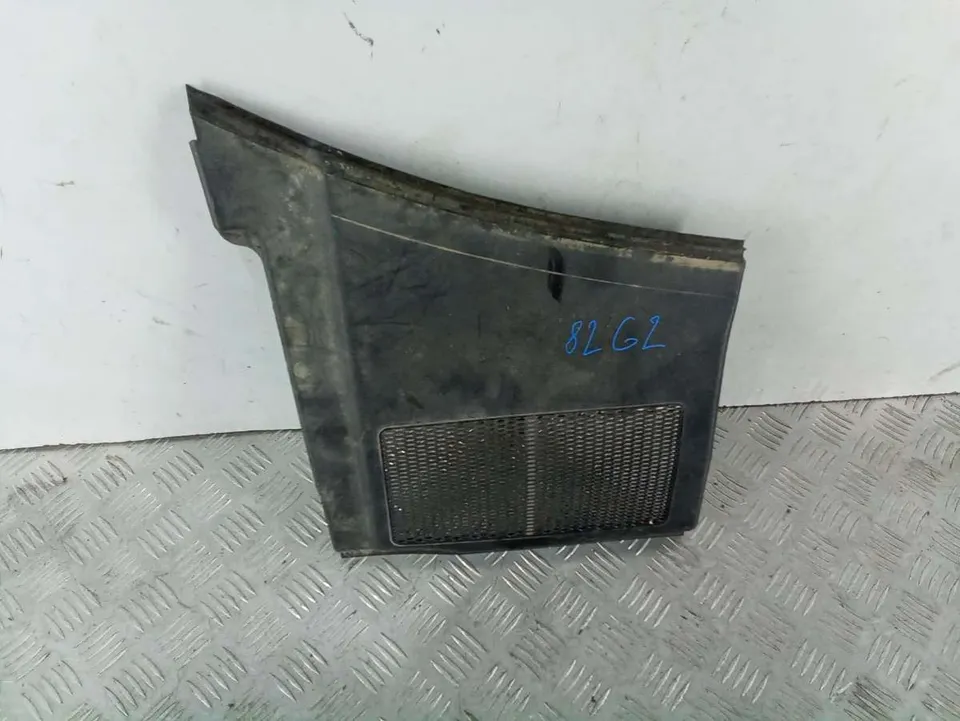 Дождевик Audi A4, 2003 г.