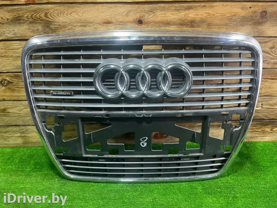 Решетка радиатора Audi A6, 2004 г.