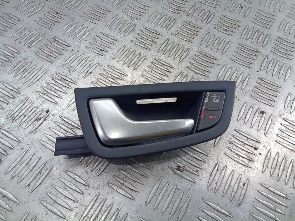 Ручка внутренняя передняя левая Audi A8, 2004 г.