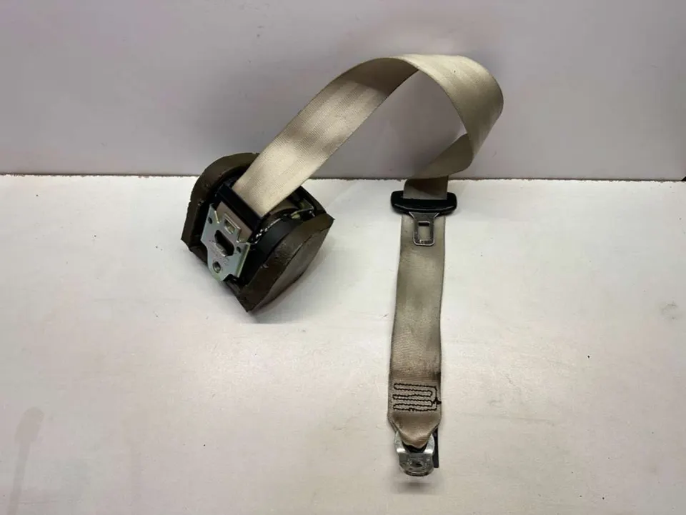 Ремень безопасности задний левый Audi A6, 2008 г.