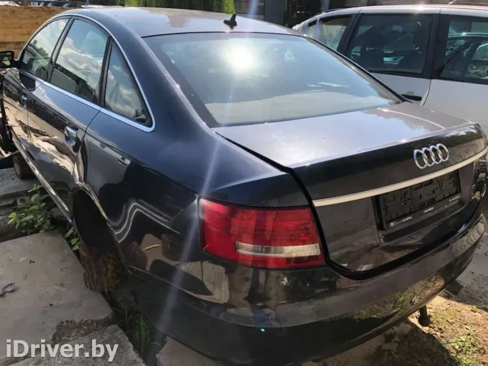 Антенна Audi A6, 2004 г.