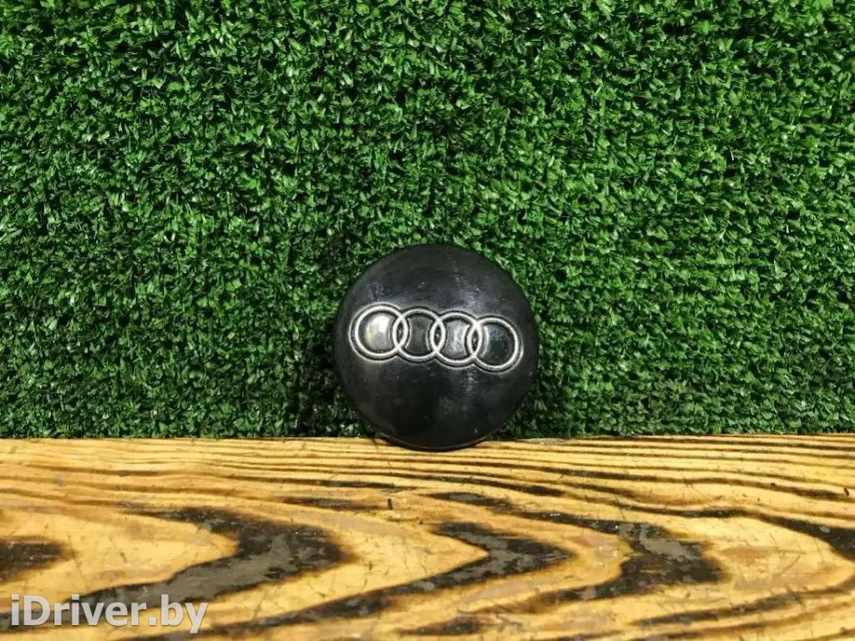 Колпачок литого диска Audi A6, 2000 г.