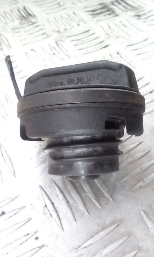 Пробка топливного бака Audi A6, 2002 г.