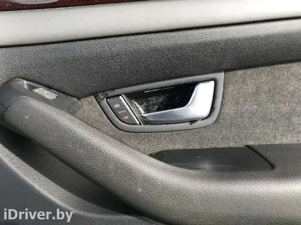 Ручка внутренняя передняя правая Audi A8, 2004 г.