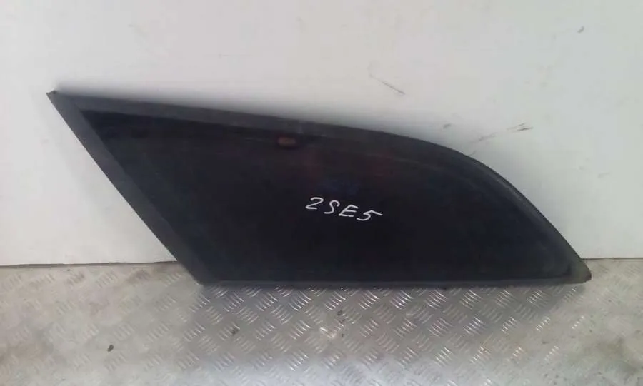 Стекло кузовное боковое левое Audi A6, 2006 г.
