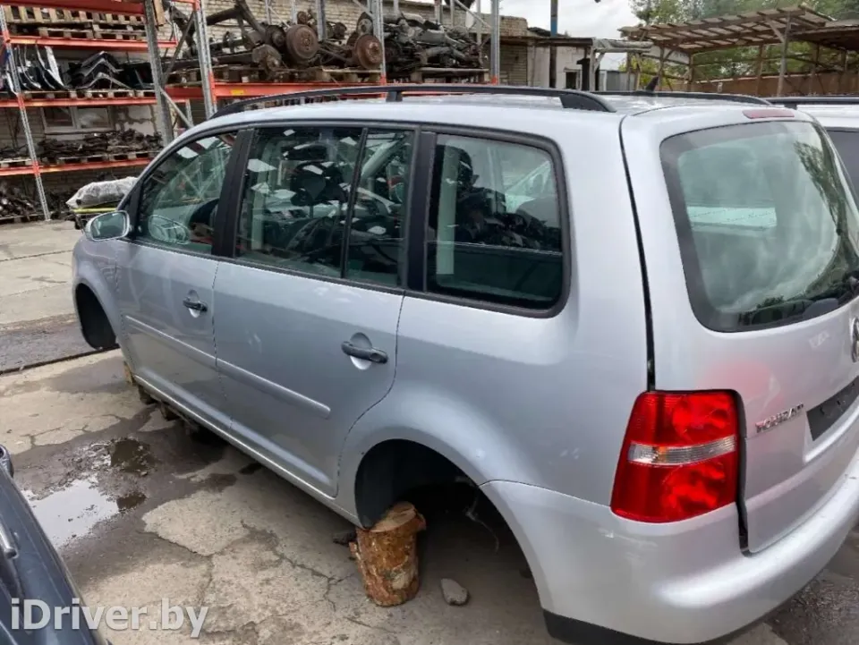 Рулевой карданчик Volkswagen Touran, 2006 г.