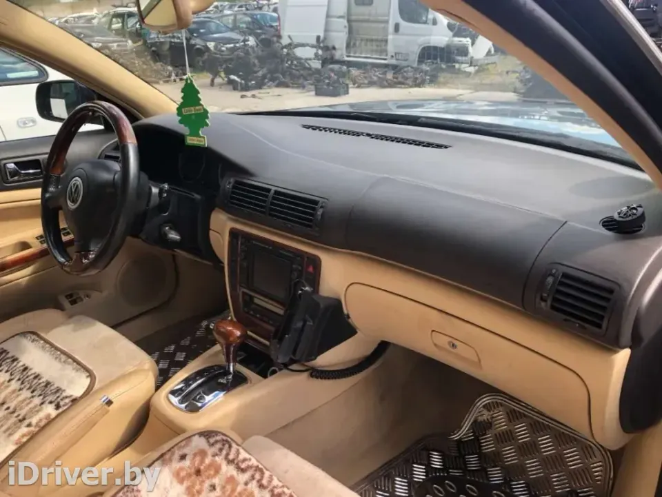 Подушка безопасности пассажира Volkswagen Passat, 2002 г.