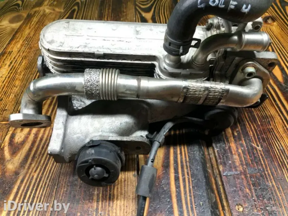 Трубка системы рециркуляции EGR Volkswagen Golf, 2000 г.