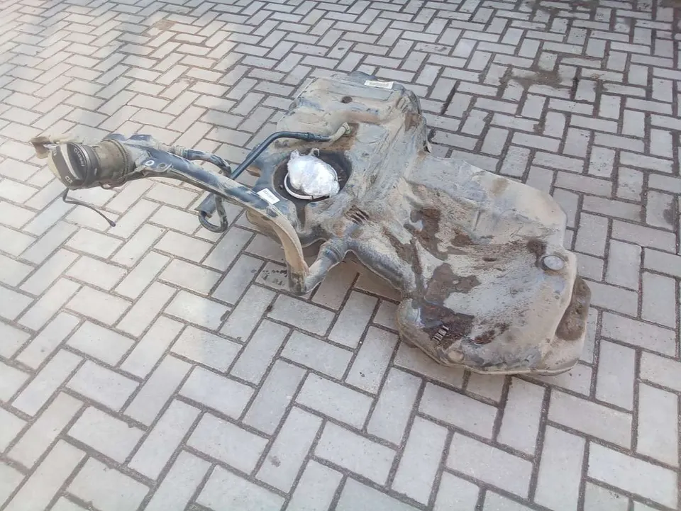 Бак топливный Audi A6, 2006 г.