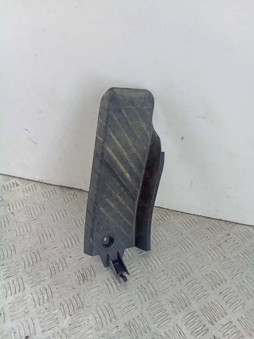 Опорная площадка для ноги Audi A4, 2002 г.