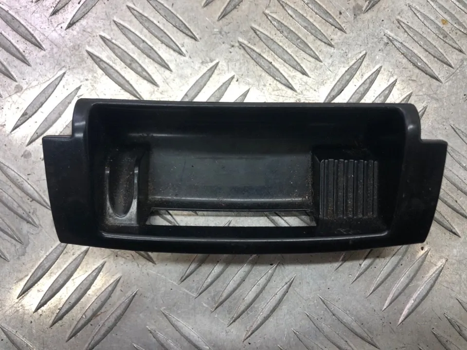 Пепельница Audi A4, 2001 г.